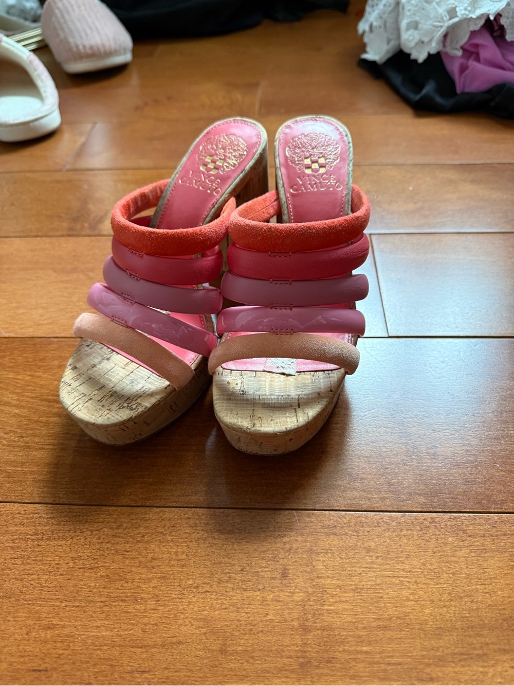 Womens Vince Camuto Coral and Pink Multi-Strip Cork Wedge Slides Heels sz 6
